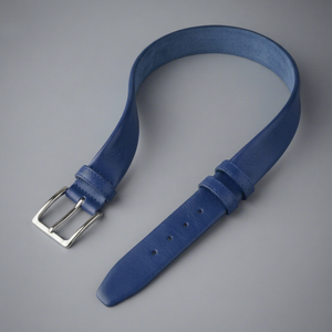 Ceinture en cuir véritable bleu, ceinture en cuir de vache avec boucle à ardillon, motif uni, tenue décontractée pour hommes - Product Image 1