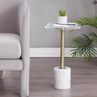 Table basse en acrylique luxueuse avec base en marbre métallique doré à une seule couche pour salon moderne