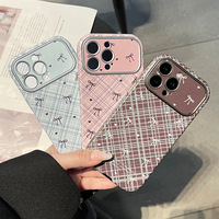 Coque de protection intégrale tendance en cuir à carreaux avec nœud pour iPhone 17 Pro Max