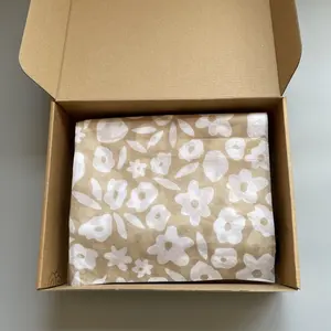 Оптовая продажа, брендовая упаковочная бумага с принтом логотипа 17 г, 28 г, упаковочная бумага с индивидуальным размером для упаковки подарков