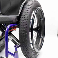 Fauteuil roulant tout-terrain de plage robuste pour sports de plein air, en aluminium, étanche, à pousser manuellement, directement de l'usine
