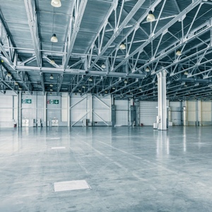 <span class=keywords><strong>Hangar</strong></span> d'avion en acier PEB de haute qualité, structure en acier pour entrepôt d'avions, bâtiment en acier haute résistance - Product Image 4