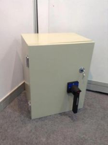 YUYE CE/CCC/KEMA kotak distribusi MTS bersertifikasi muatan isolasi Panel sakelar papan <span class=keywords><strong>Transfer</strong></span> <span class=keywords><strong>Manual</strong></span> kotak logam penutup - Product Image 5