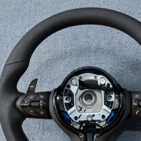 Volant en cuir pour BMW Série F M3 M5 M6 F20 F30 F10 F15 F16 F36 F01 F23 F22 F25 F31 F32 F35 E70 E71 E90 X6 X5 X3