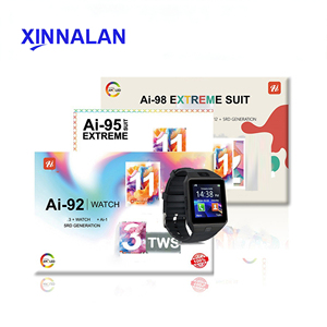 Nouveauté : Montre connectée Triple Sports AI-92 avec écouteurs sans fil et 7 bracelets tendance – Coffret cadeau - Product Image 1
