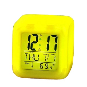 Reloj despertador Digital cuadrado con pantalla <span class=keywords><strong>LCD</strong></span> para uso en el hogar y la Oficina, modo luminoso, a la moda, 7 colores - Product Image 1