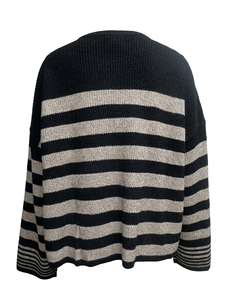 Pull en tricot épais rayé pour femme, col rond, coupe ample, ourlet fendu, manches chauve-souris, pour l'automne et l'hiver - Product Image 3