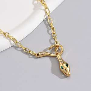 Collier Serpent Tiyo Haut de Gamme Européen et Américain en Alliage de Zinc Plaqué Or 14K avec Jade, Tendance Rétro, Élégant, Luxe Léger pour Femme - Product Image 3