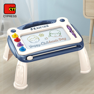 Mainan Papan Gambar Magnetik Anak-anak, Mainan Pendidikan Anak Warna-warni Sedang Menggambar - Product Image 1