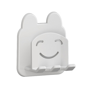 Lindo soporte para cepillos de dientes con forma de gato, adhesivo para montar en la pared, estante de almacenamiento de ABS para baño, para usar en el inodoro y el lavabo. - Product Image 1