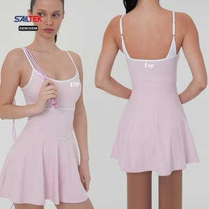 Vestido de tenis personalizado con tirantes finos y ribete en contraste, ropa de verano para mujer, shorts deportivos ajustados, vestido atlético de golf - Product Image 1