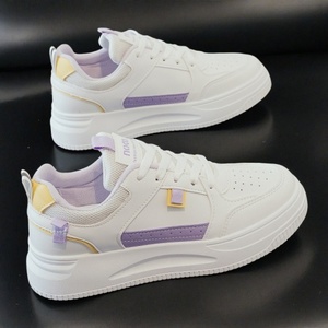 Nuevos Zapatos Deportivos Versátiles de Moda Izquierda-Derecha para Hombre y Mujer, Parte Superior de Cuero Sintético Plano, Entresuela de PU, Suela de Goma, Cierre con Cordones - Product Image 2
