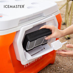 Icemaster 54L Nhà cung cấp Trung Quốc giá thấp Xe đẩy PP PE PU với bánh xe và xử lý đa chức năng thực hiện thực phẩm Hộp mát cho cá - Product Image 3