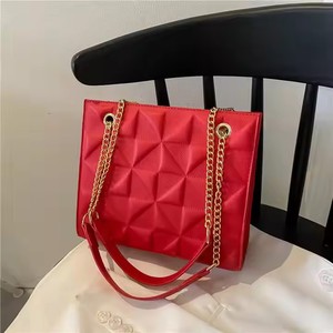 2025 último diseño señoras Pu bolso cadena portátil Casual Simple mensajero bolso de hombro mujeres PVC forro invierno otoño primavera - Product Image 1
