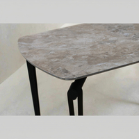 Usine chinoise vend des tables à manger réglables en verre trempé avec plateau en céramique et pieds en métal de luxe moderne personnalisés pour hôtel