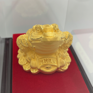 Figurine de grenouille d'argent à 3 pattes plaquée or 24K Ornement de prospérité et de richesse Feng Shui pour la décoration de bureau à domicile - Product Image 3