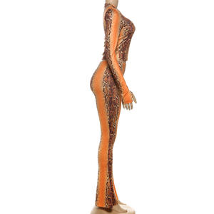 Viviblook Z1106ST04 ensemble pour femmes nouveau Sexy imprimé serpent à manches longues haut court taille haute pantalon évasé imprimé costume - Product Image 6