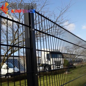 <span class=keywords><strong>Panneau</strong></span> de clôture en treillis soudé en acier à double fil pour la sécurité des usines, surface galvanisée à chaud, 2400x2510mm, modélisation 3D personnalisable - Product Image 1