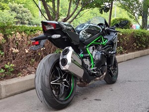 Kawasaki1 Ninja <span class=keywords><strong>H2R</strong></span> Superbike - 1000CC Moteur 4 cylindres en ligne, refroidissement par eau, EFI, puissance turbocompressée - Product Image 5