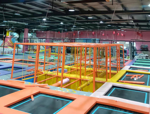 Escalade sur rocher, aire <span class=keywords><strong>de</strong></span> jeux intérieure et équipements <span class=keywords><strong>de</strong></span> parc d'attractions, toboggans, salles <span class=keywords><strong>de</strong></span> jeux <span class=keywords><strong>de</strong></span> rôle amusantes, toboggans et trampolines - Product Image 4