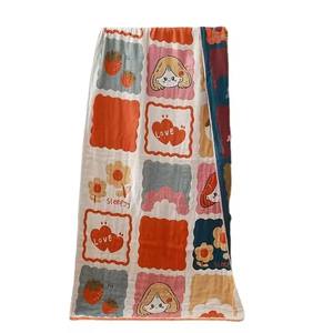 Dessin animé tulipe impression coton <span class=keywords><strong>grande</strong></span> <span class=keywords><strong>serviette</strong></span> pour le <span class=keywords><strong>bain</strong></span> pour enfants hommes femmes salle <span class=keywords><strong>de</strong></span> <span class=keywords><strong>bain</strong></span> luxe quatre couches gaze Super absorbant <span class=keywords><strong>serviette</strong></span> - Product Image 3