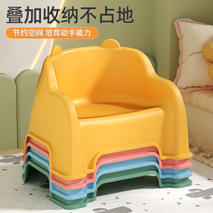 Taburete Infantil de Plástico Amarillo con Respaldo, Apilable, Silla Baja para Habitación Infantil - Product Image 5
