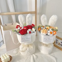 Cadeau de Nouvel An, Saint-Valentin, poupée en peluche, oreilles de lapin, fleur tricotée, petite amie, Noël, bouquet de dessin animé à main