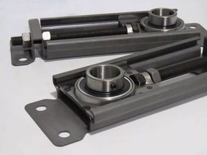 Siège de roulement réglable Ligne de convoyeur <span class=keywords><strong>UCTM</strong></span> UCTM208A UCTM208B Siège de tension Siège de roulement à bloc coulissant en acier moulé - Product Image 5