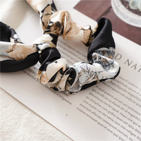 Chouchous tendance vintage à fleurs, doux et soyeux, romantiques pour soirée, avec long ruban triangulaire, élastique à cheveux pour femme, maintien doux pour demi-coiffure