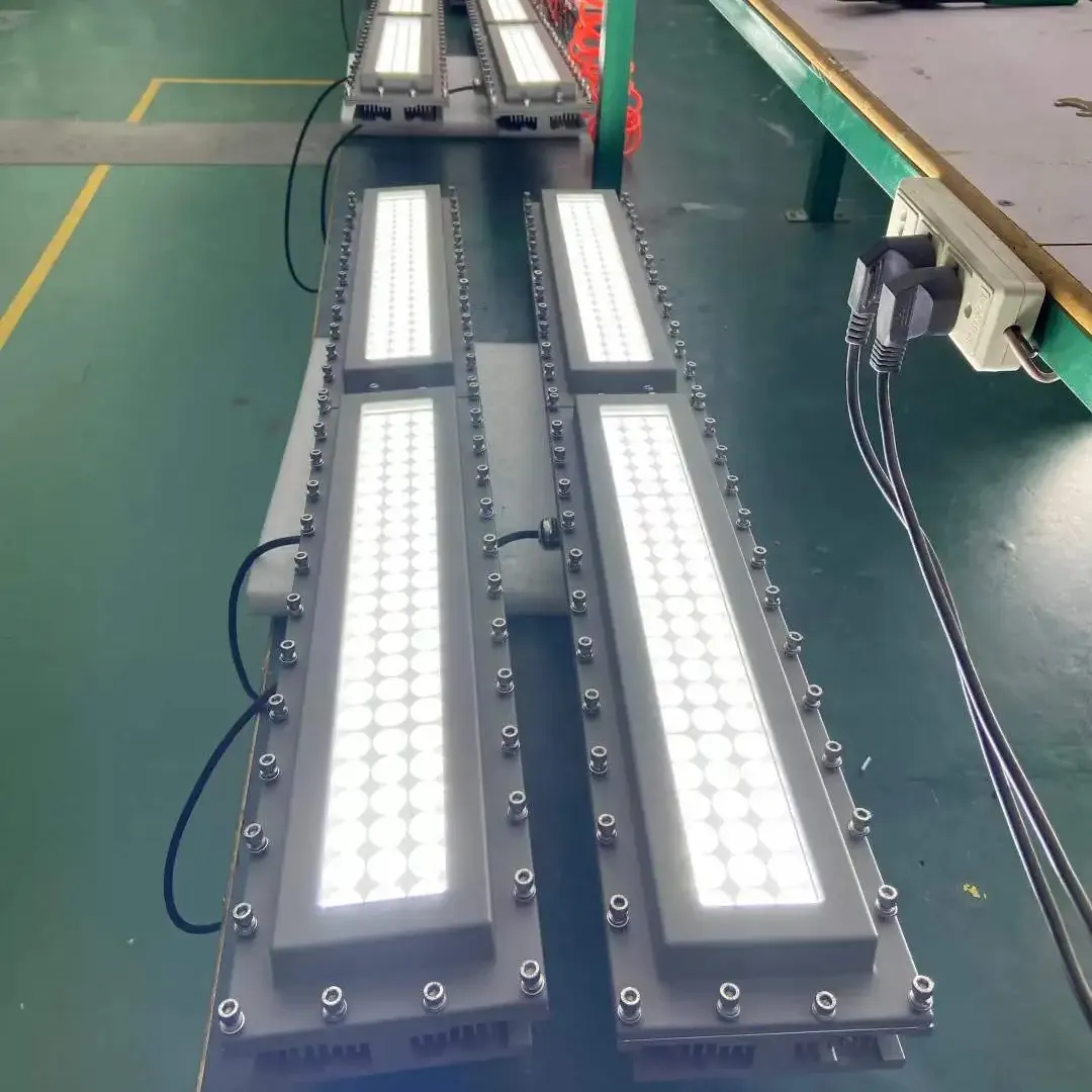 50W 60cm LED chống cháy nổ đèn IP66 nhà máy không thấm nước kho trạm xăng LED tri-proof ánh sáng hội thảo đèn huỳnh quang