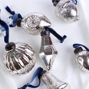 Décorations de Noël suspendues pour vitrine de centre commercial, style antique, en verre, 65 mm - Product Image 2