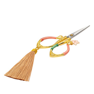 Ciseaux à thé en alliage de style chinois avec pendentif à pompon, coupe-sac à thé, coupe-fil, étui de protection, accessoire de cérémonie du thé. - Product Image 5