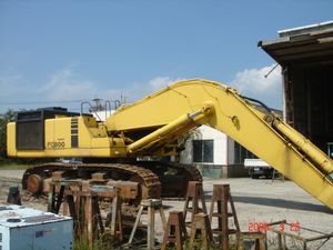 Le Japon a utilisé des machines d'ingénierie d'excavation de tunnel de Caterpillar de matériel de construction de KOMATSU à vendre - Product Image 3