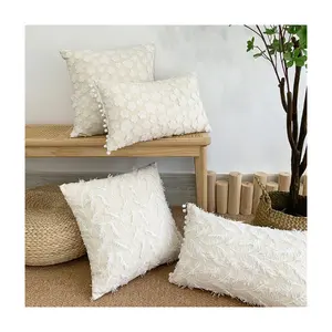 Queeneo French Luxury 3D Lace Embroidery Pillow Cotton Linen Embossed Butterfly Feather Sofa Cushion Covers For Home Hotel Use