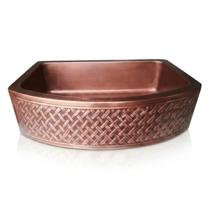Évier de cuisine élégant en cuivre fait main, rectangulaire, à cuve unique, surface brossée, design rustique, installation sur plan. - Product Image 5