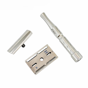 شفرة حلاقة آمنة حديثة بخمس شفرات مغلقة، بتشطيب مرآة مصقول من التيتانيوم، مصنعة بتقنية CNC، للرجال، لحلاقة وتصفيف الشعر - Product Image 6