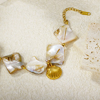 Magnifique Bracelet Coquillage Irrégulier Tendance avec Pendentif Étoile de Mer et Conque, Bijou en Acier Inoxydable pour Femme – Idéal Cadeau