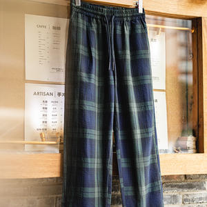 <span class=keywords><strong>Pantalon</strong></span> Décontracté Homme Maden – <span class=keywords><strong>Pantalon</strong></span> Texturé à Carreaux Vintage Écossais en Seersucker Coupe Décontractée Prêt à Expédier - Product Image 4