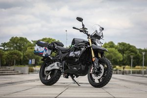 Motocicleta Eléctrica de 5000W y 120KM/H, 72V, Lista para Enviar en <span class=keywords><strong>Chelyabinsk</strong></span>, Rusia - Product Image 2