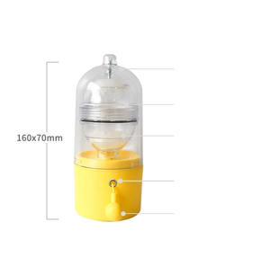 Fabricant d'oeufs dorés à manivelle manuelle pour enfants Gadgets de cuisine <span class=keywords><strong>Scrambler</strong></span> Shaker <span class=keywords><strong>Egg</strong></span> White Yellow Mixer - Product Image 2