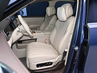 Disponible en Stock: AITO M7, SUV Familiar con Cabina Inteligente y Autonomía Extendida (EV)
