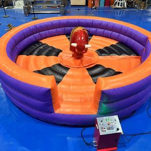 Arène de rodéo gonflable en métal robuste de qualité commerciale, à monnayeur, pour un jeu de taureau mécanique palpitant et sécurisé - Product Image 4