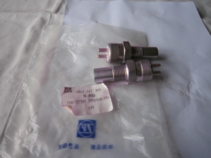 Sensor de velocidad para piezas de transmisión 4WG200/6WG200 SP105440 0501317160 0501 317 160 compatible con cargadora de ruedas Liugong - Product Image 2