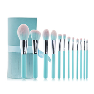 Lot de 12 pinceaux de maquillage en nylon bicolore, manche en bois <span class=keywords><strong>rouge</strong></span>, virole noire, ultra-doux, sans perte de poils, pour salon de beauté - Product Image 1