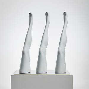 <span class=keywords><strong>Mannequin</strong></span> long en fibre de verre pour jambes féminines - Forme de présentation inclinée élégante pour l'affichage de bas, leggings et chaussettes - Product Image 1