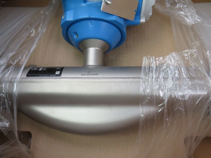 Medidor de Flujo Endress+Hauser Original de China DN8~DN250 E+H 8F3B50 8F3B08 83F15 Proline Promass F300, Precio de Medidor de Flujo Coriolis en China - Product Image 4
