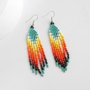 Pendientes bohemios con borlas y cuentas, pendientes colgantes con diseño geométrico para mujer, joyería hecha a mano de estilo étnico - Product Image 3