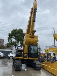 Caja de Cambios para Excavadora Caterpillar 320DL 330DL 320D de Alta Calidad, 20 Toneladas, Bajas Horas de Trabajo, Buen Estado, Precio Bajo, en Stock - Product Image 3