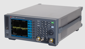เครื่องวิเคราะห์แบบตั้งโต๊ะ Keysight N9321C แบนด์วิดท์ 9Khz-4Ghz ผลิตภัณฑ์ประสิทธิภาพสูง - Product Image 2