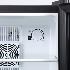 Puerta de espuma 30L mini <span class=keywords><strong>nevera</strong></span> sin escarcha sin ruido bebida cerveza refrigeración <span class=keywords><strong>nevera</strong></span> eléctrica hogar hotel pequeño refrigerador - Product Image 3